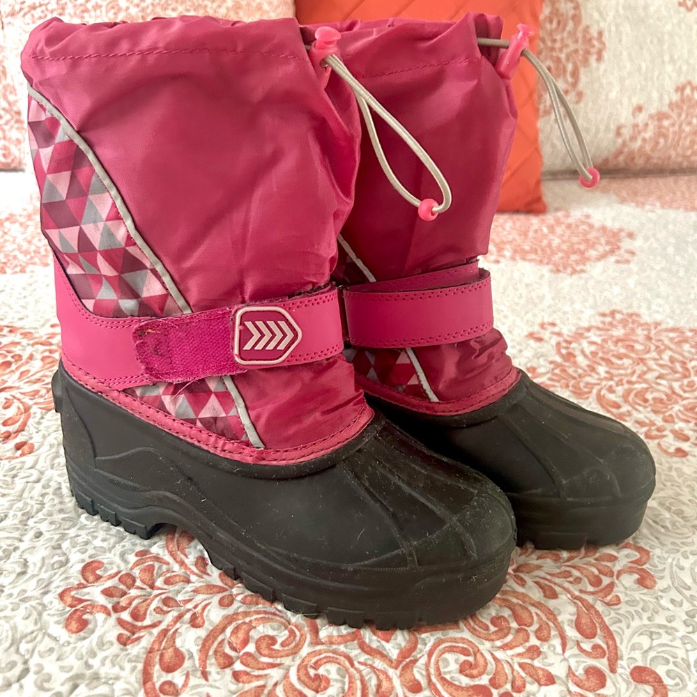 Girls Pink and Black Winter Boots